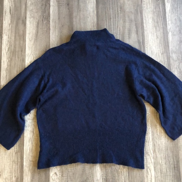 Anthropologie Sparrow Kimi Navy Blue Turtle Neck Sweater M - Picture 7 of 7